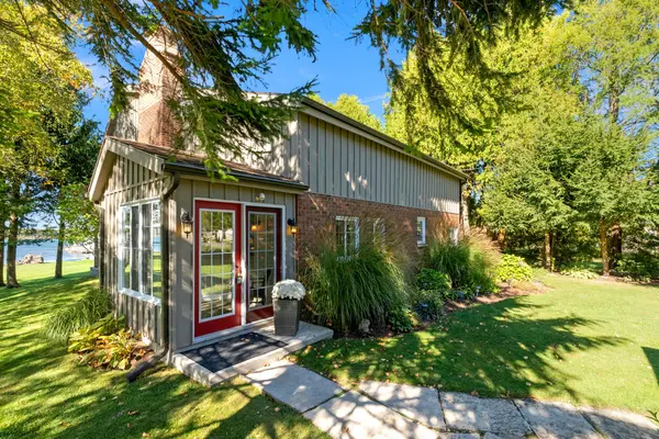 850 Pike Bay RD, Northern Bruce Peninsula, ON N0H 2T0