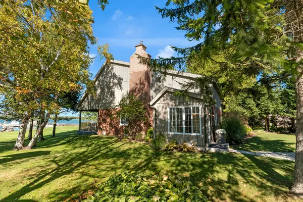 850 Pike Bay RD, Northern Bruce Peninsula, ON N0H 2T0