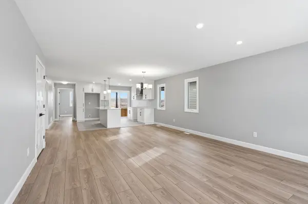 985 Katia ST, The Nation, ON K0A 2M0