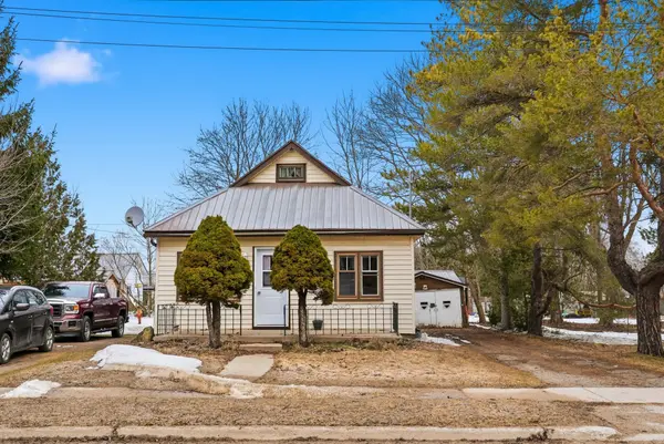 436 Frank ST, South Bruce Peninsula, ON N0H 2T0