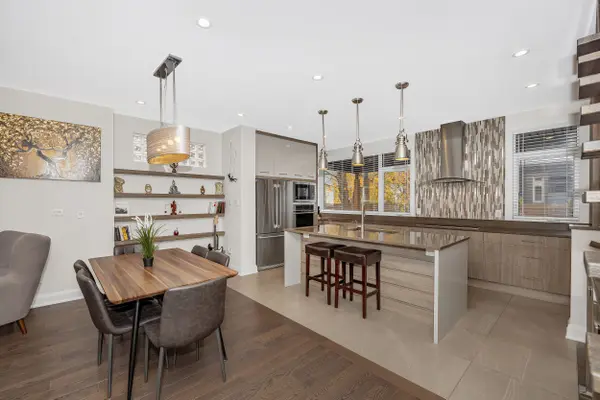 383 Princeton AVE, Carlingwood - Westboro And Area, ON K2A 4E1