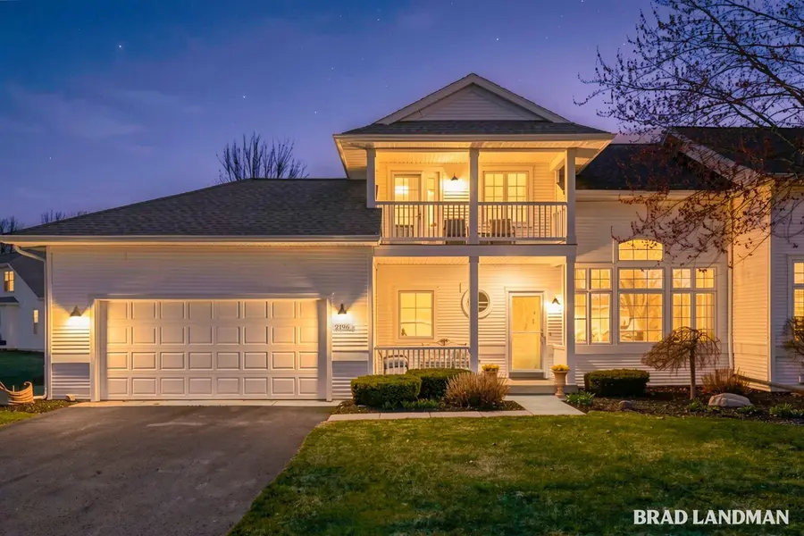 2196 Boardwalk CT, Gun Lake, MI 49348