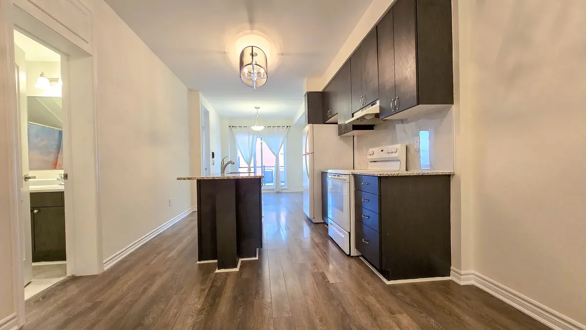 1148 Dragonfly AVE #408, Pickering, ON L1X 0H5