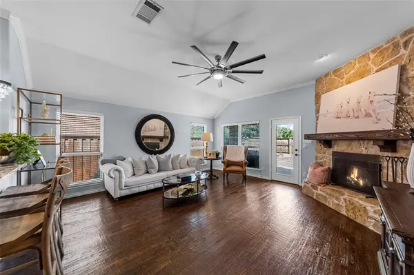 1121 Seclusion Cove Drive, Mckinney, TX 75072