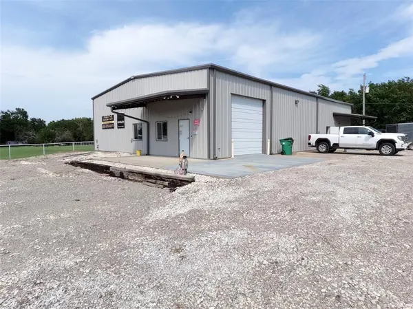 403 N Donation Street, Tioga, TX 76271