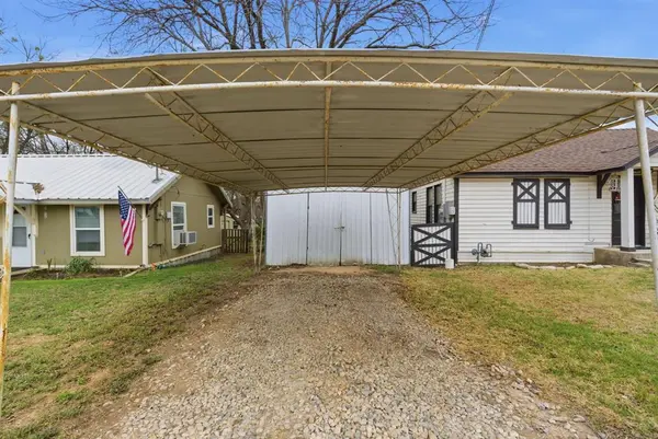 320 N Park Street, Dublin, TX 76446