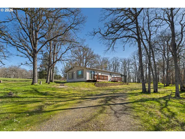 196 LYLE SNOWDEN RD, Lyle, WA 98635