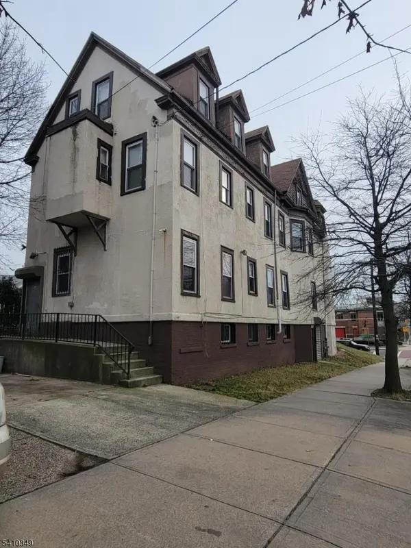 9 Madison Ave, Newark City, NJ 07108