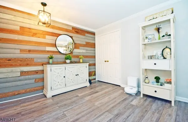 13 Troon Ter, Clinton Twp., NJ 08801