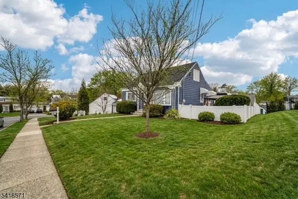 470 Capitol Rd, New Milford Boro, NJ 07646