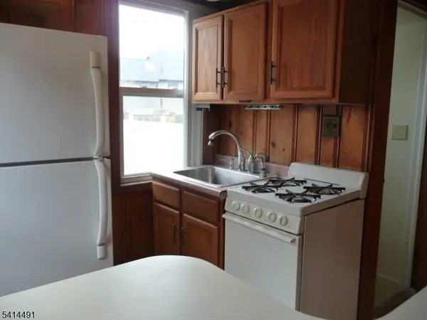 645 Main St, Little Falls Twp., NJ 07424