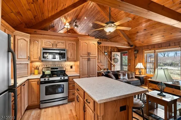 5 Anawa Rd, Vernon Twp., NJ 07422