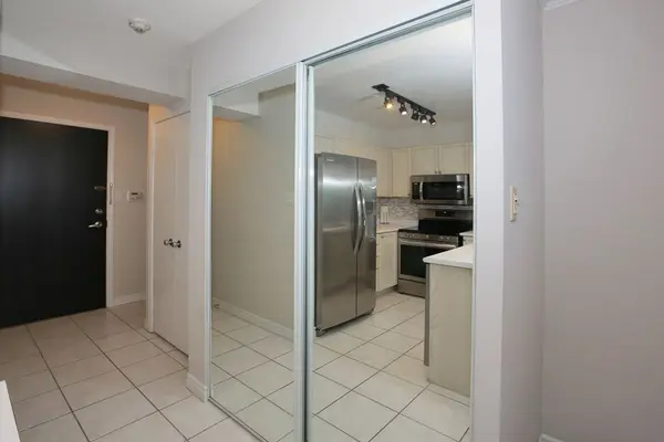 600 Queens Quay W #505, Toronto C01, ON M5V 3M3