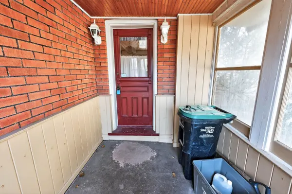 28 Queen ST, Innisfil, ON L0L 1L0