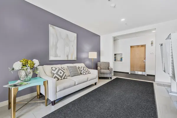 64 Queen ST S #104, New Tecumseth, ON L0G 1W0