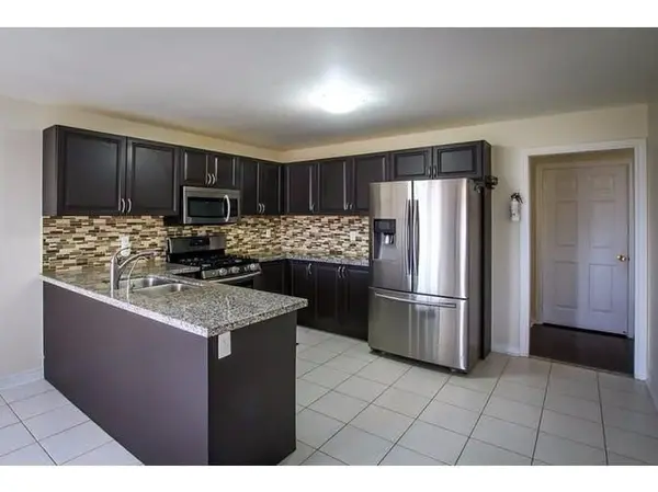 213 Country LN, Clearview, ON L0M 1S0