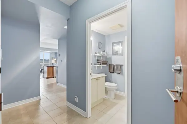 699 Aberdeen BLVD #807, Midland, ON L4R 5P2