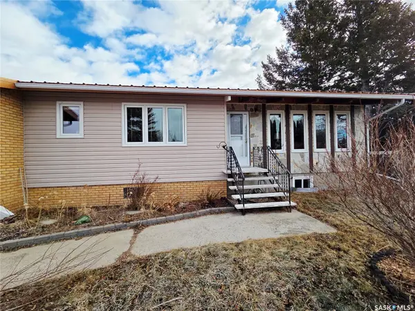360 Eastview PLACE, Burstall, SK S0N 0H0