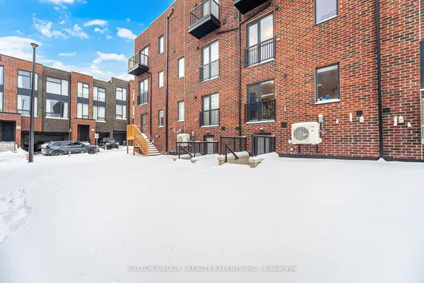 5 Taylor CT, Caledon, ON L7E 2R7