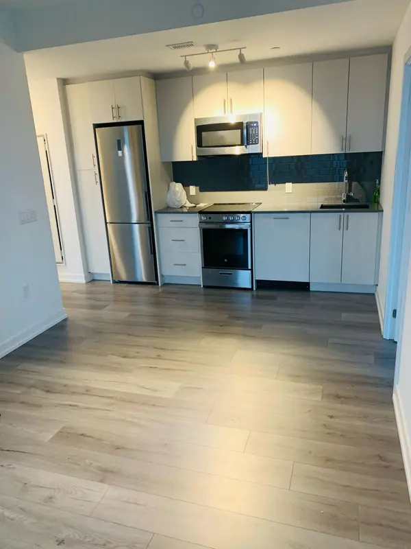 1195 The Queensway N/A #902, Toronto W08, ON M8Z 0H1