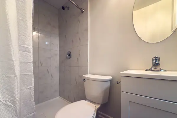 14 McElderry RD #LOWER, Guelph, ON N1G 4K3