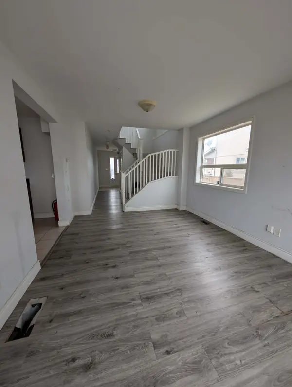 253 Conacher DR, Kingston, ON K7K 7J6