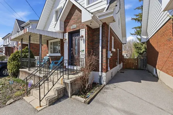 320 Darling ST, Brantford, ON N3S 3Y2