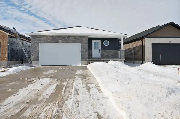 29 Sheldabren ST, North Middlesex, ON N0M 1A0