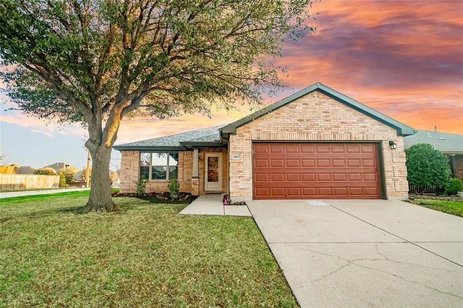13017 Fencerow Road, Fort Worth, TX 76244