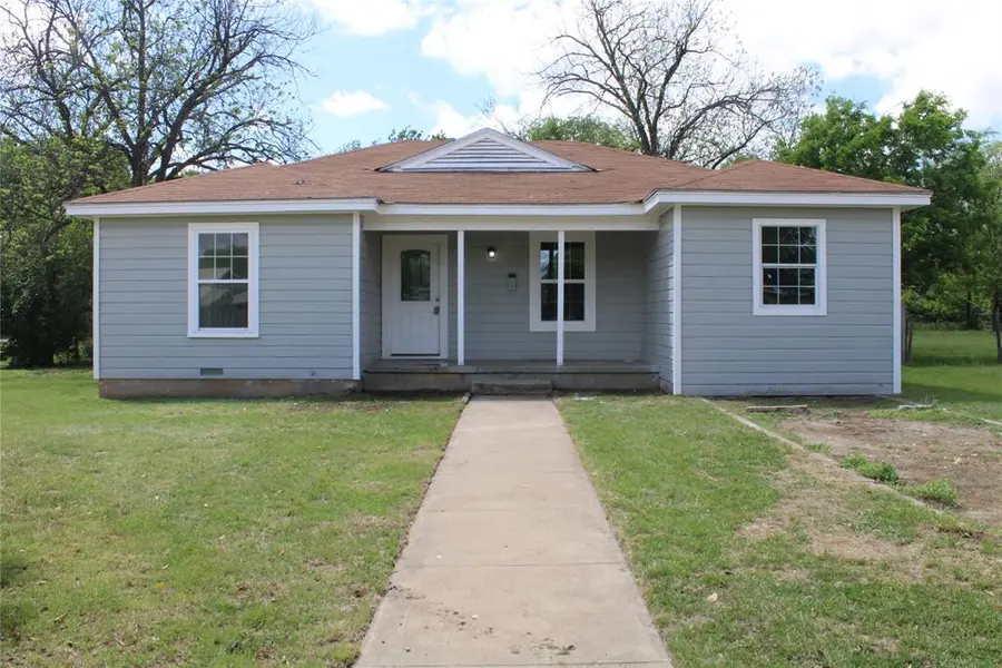 2105 6 TH, Brownwood, TX 76801