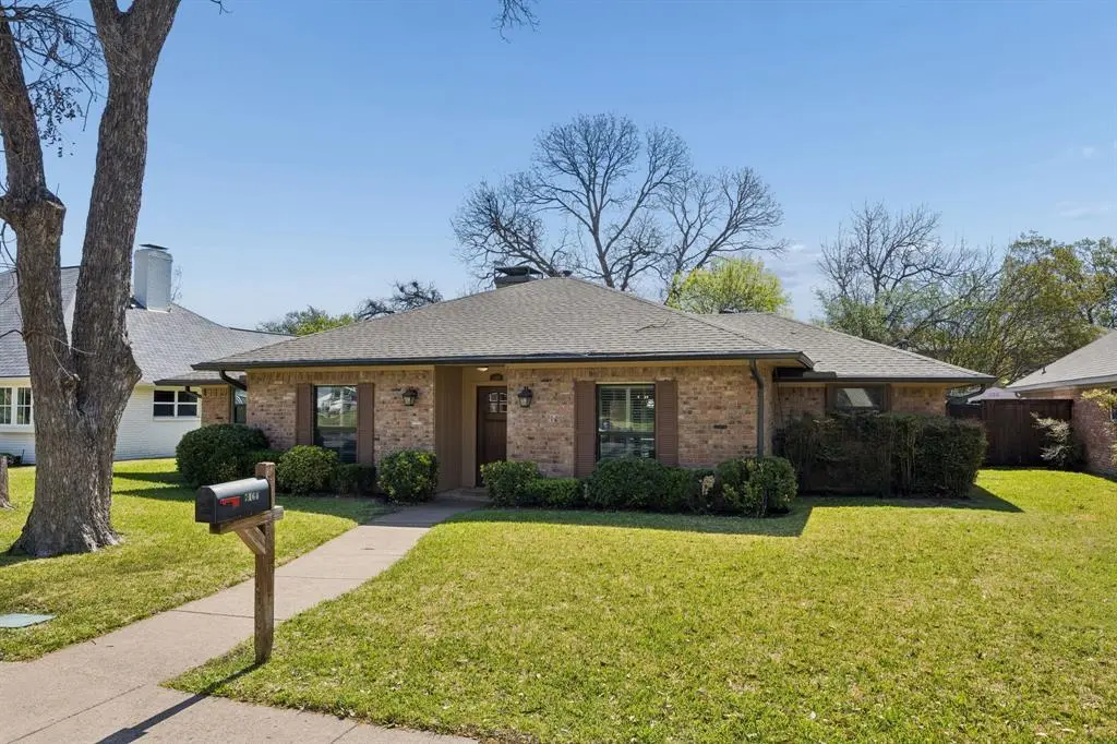 7164 Cosgrove Drive, Dallas, TX 75231