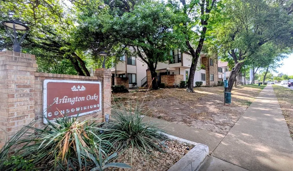 2312 Balsam Drive #A303, Arlington, TX 76006