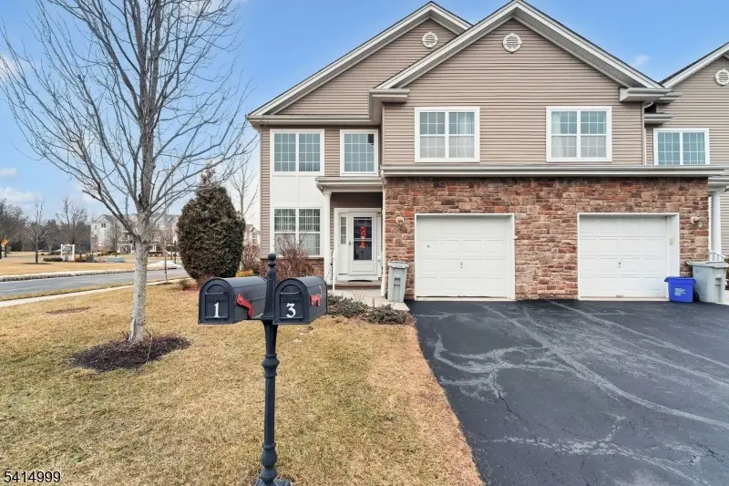 1 Paine Way, Franklin Twp., NJ 08873