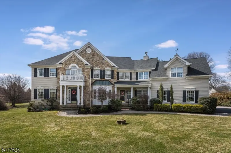 6 MacDougall Ct, Chester Boro, NJ 07930