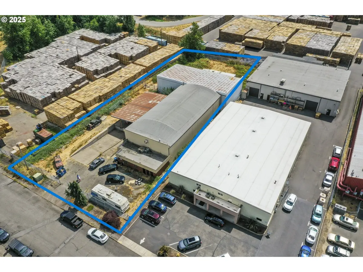 1885 ANUNSEN CT NE, Salem, OR 97301