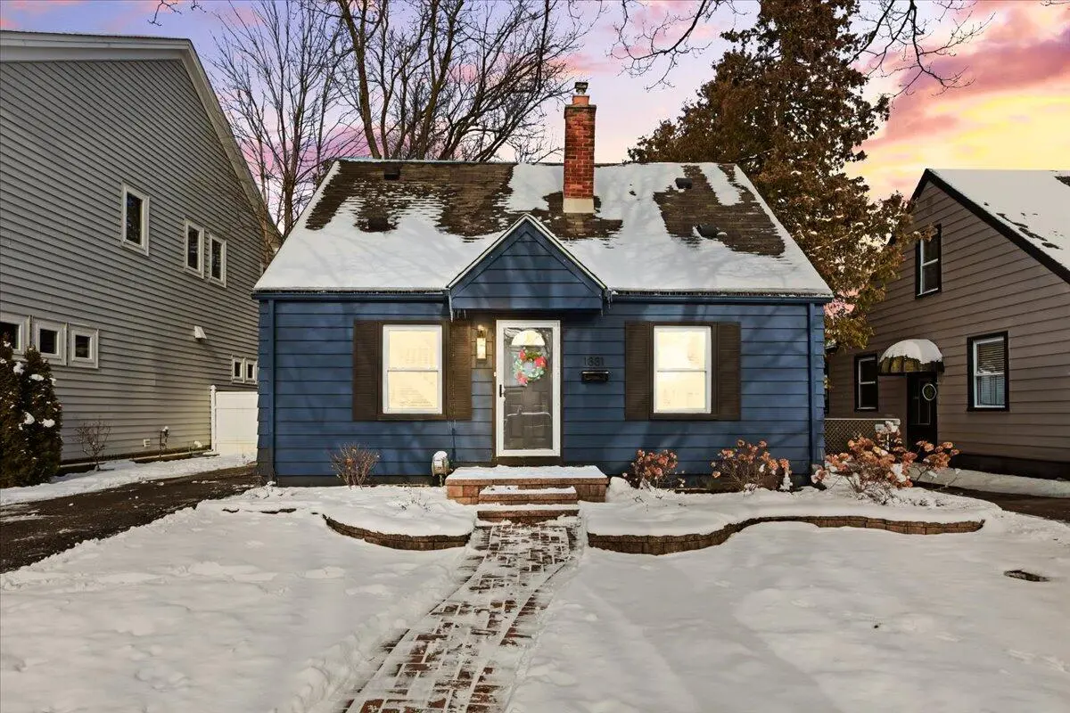 1881 Hazel ST, Birmingham, MI 48009