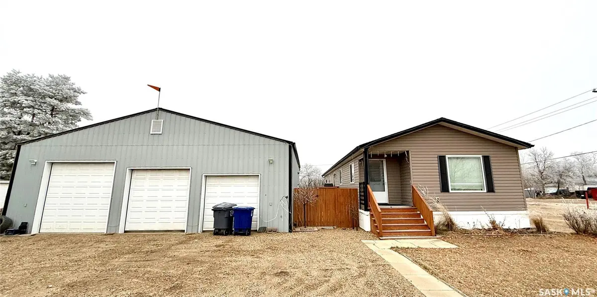 102 1st AVENUE W, Coleville, SK S0L 0K0
