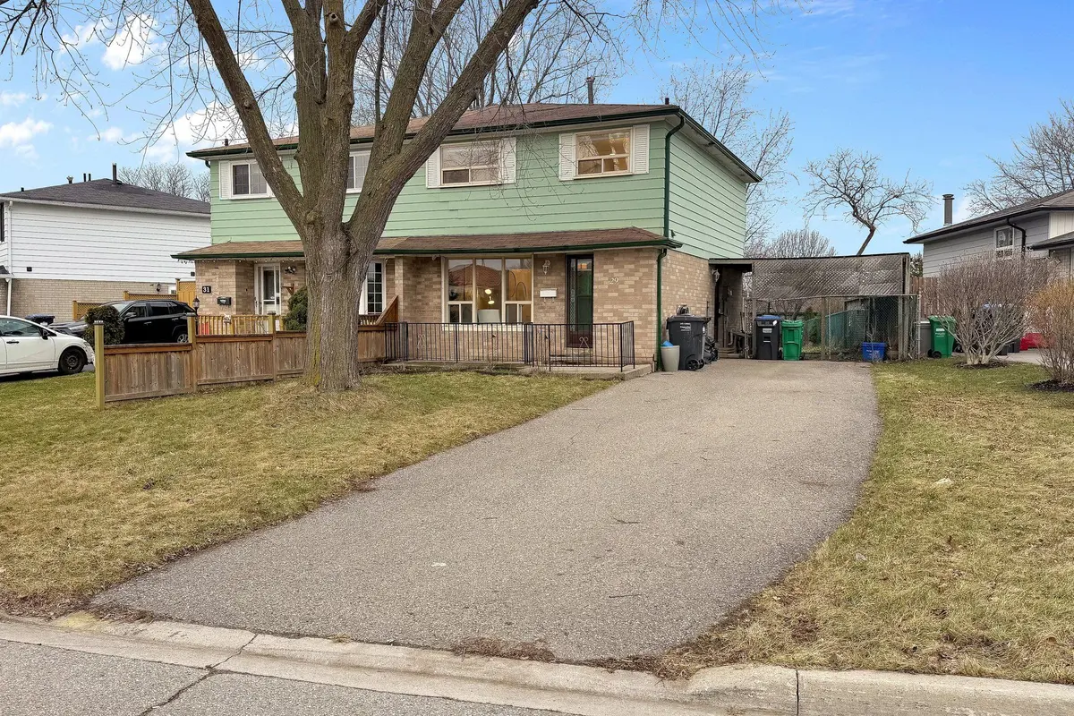 29 Glenmore CRES, Brampton, ON L6S 1H9
