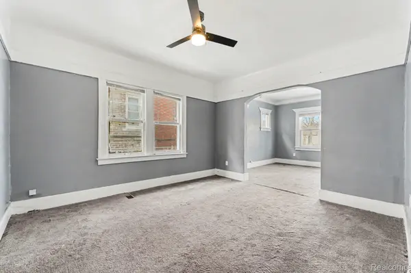 2045 Clements ST, Detroit, MI 48238