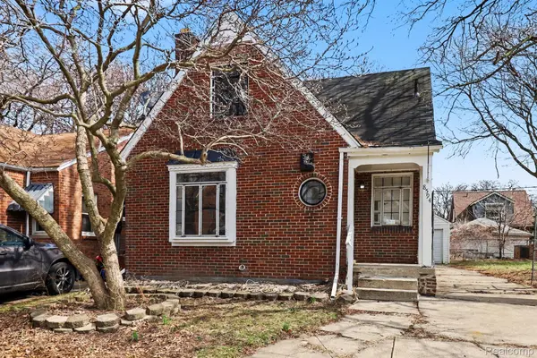 8594 Cloverlawn ST, Detroit, MI 48204