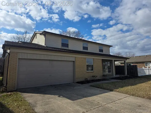 45193 Quaker Hill DR, Canton Charter Township, MI 48187