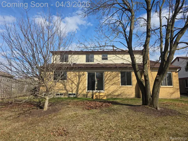 45193 Quaker Hill DR, Canton Charter Township, MI 48187