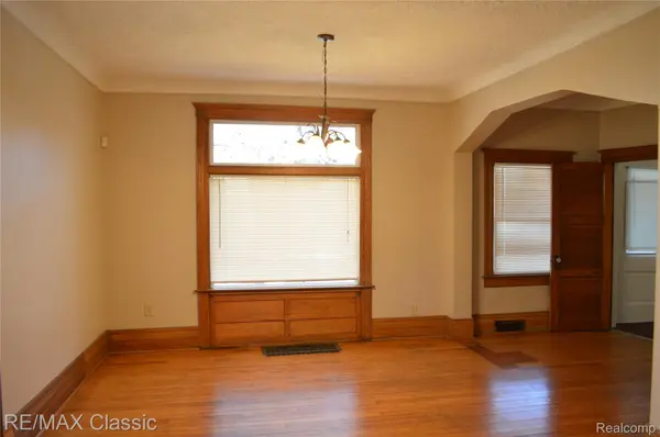 5153 Commonwealth ST, Detroit, MI 48208