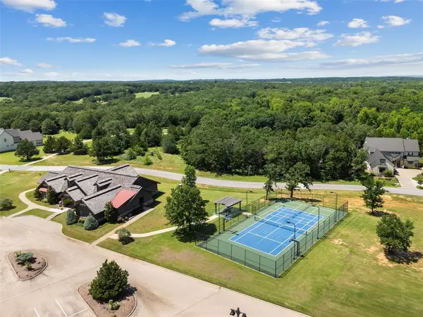 200 Palisades Circle, Gordonville, TX 76245