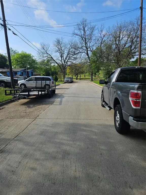 4607 S Ewing Avenue, Dallas, TX 75216