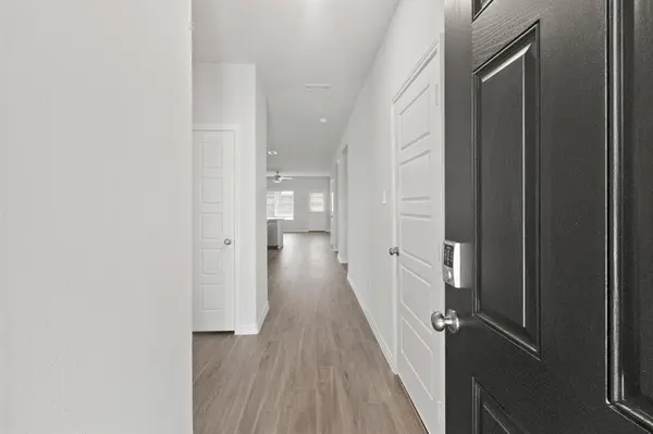 9957 Dynamics Drive, Fort Worth, TX 76131