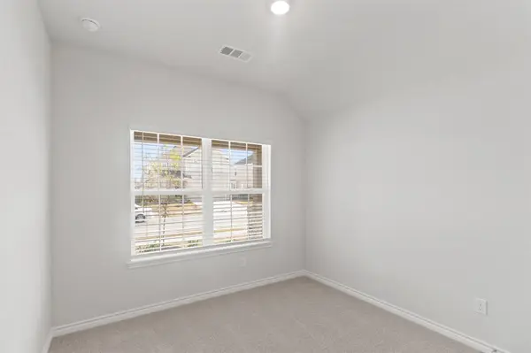 9957 Dynamics Drive, Fort Worth, TX 76131