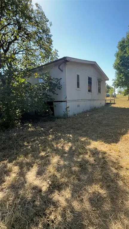 9800 2nd Street, Joshua, TX 76058