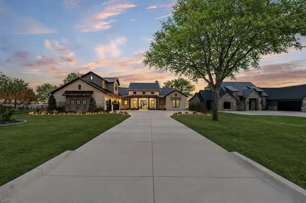 1196 The Shores Drive, Corsicana, TX 75109