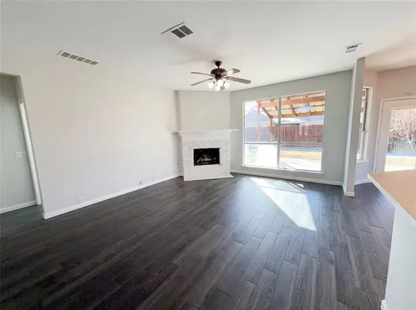 4604 Vista Meadows Drive, Fort Worth, TX 76244